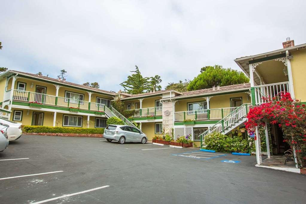 Carmel Inn & Suites Экстерьер фото